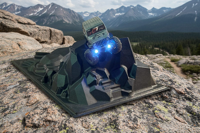 Rocky Mountain Large Crawler Scape Plate