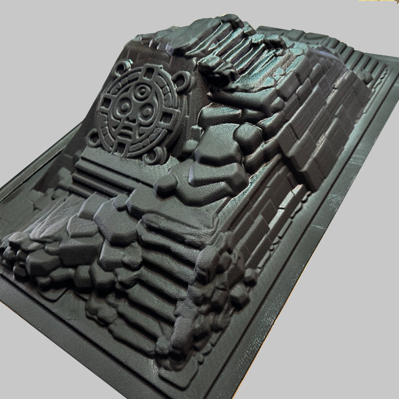 Mayan Pyramid Large Crawler Scape Plate - XRS01022